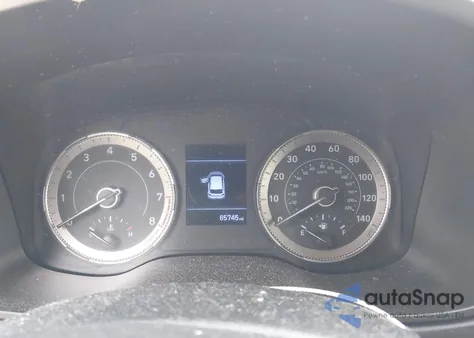 2020 Hyundai Venue Se z USA, uszkodzony, nr VIN KMHRB8A31LU014300